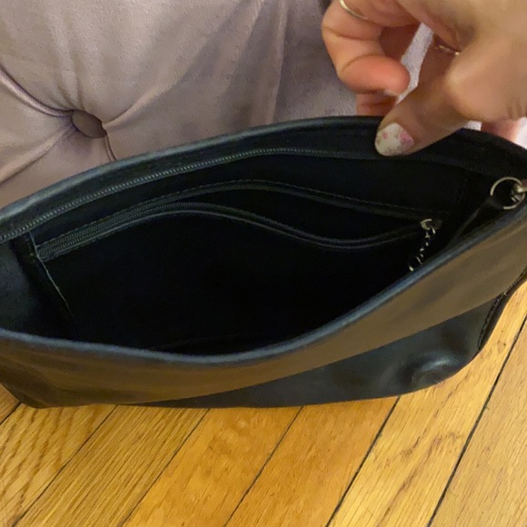 Coach Brand leather authentic vintage coach saddlebag nice - Picture 7 of 7